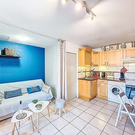 Front De Mer-21 By Interhome *