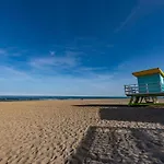 Front De Mer-21 By Interhome Daire *