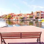 Front De Mer-21 By Interhome Daire