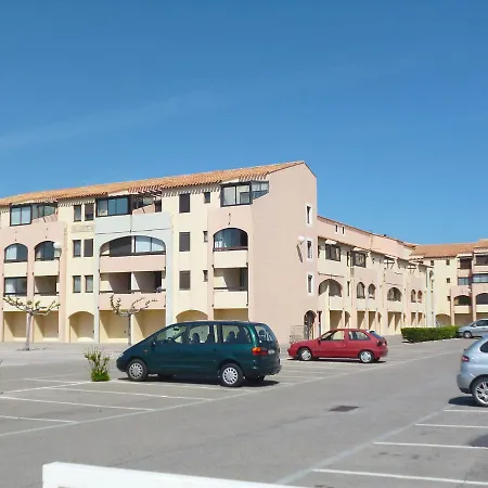 Front De Mer-21 By Interhome