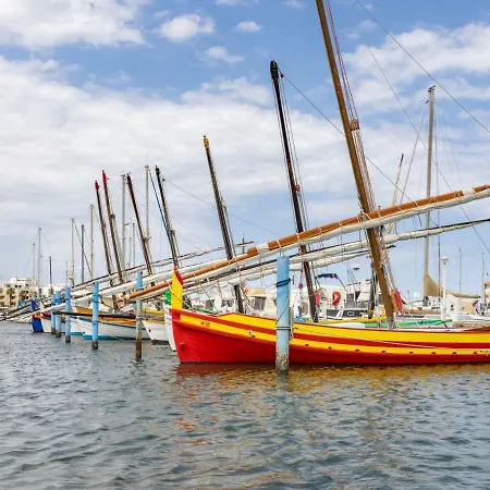 Front De Mer-21 By Interhome דירה