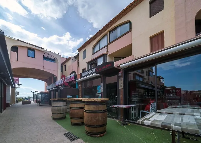 Апартаменты Front De Mer-21 By Interhome