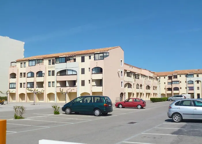 Front De Mer-21 By Interhome