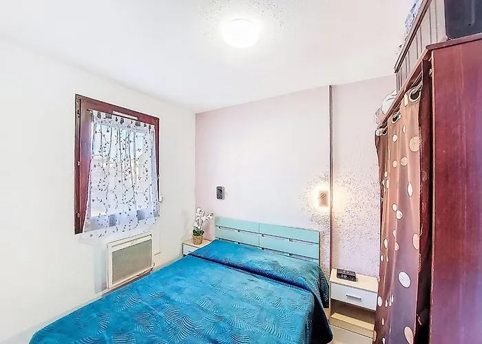 Front De Mer-21 By Interhome *